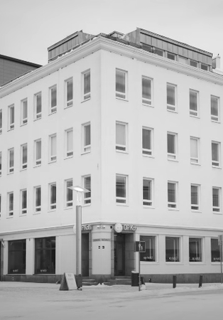 Deadpan photo of a building