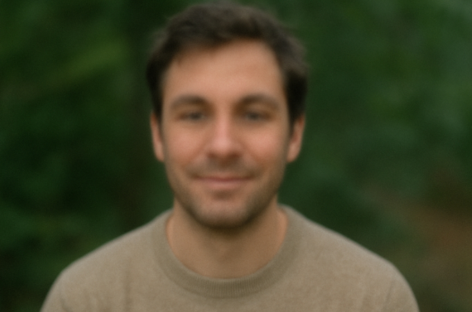 Pictures captured in low resolution for Facebook profile