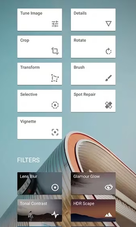 Snapseed blurry photo app for Android and iOS