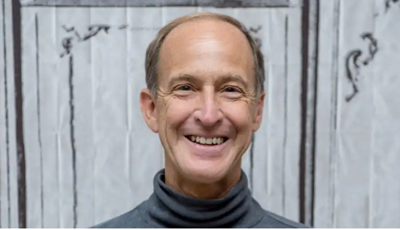 Documentary filmmaker Charles Ferguson