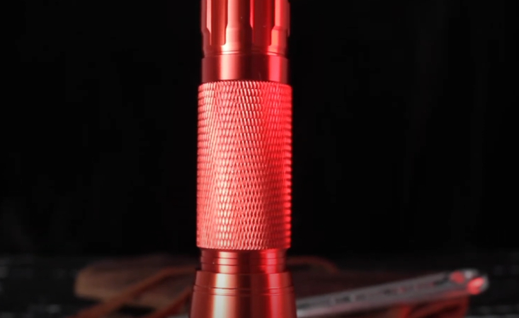Filming a product with a darker light setup