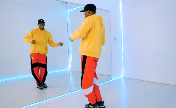 Harlem shake style in the Big Bank challenge video