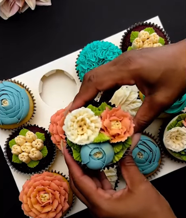 Mixing products for presentation