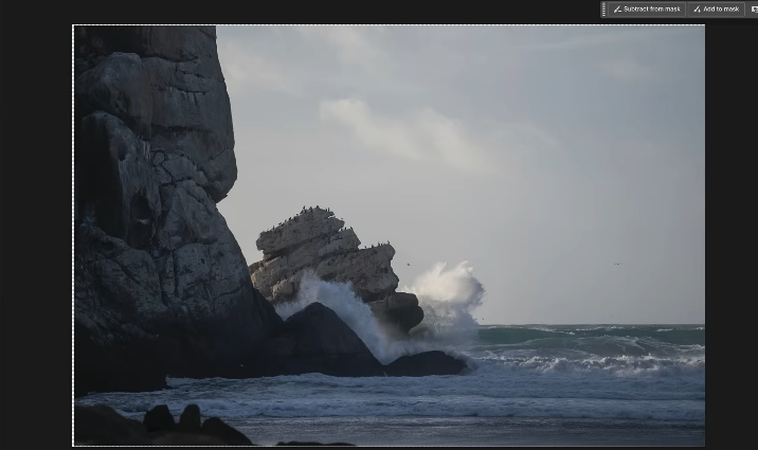 Putting two pictures together to make one in Photoshop